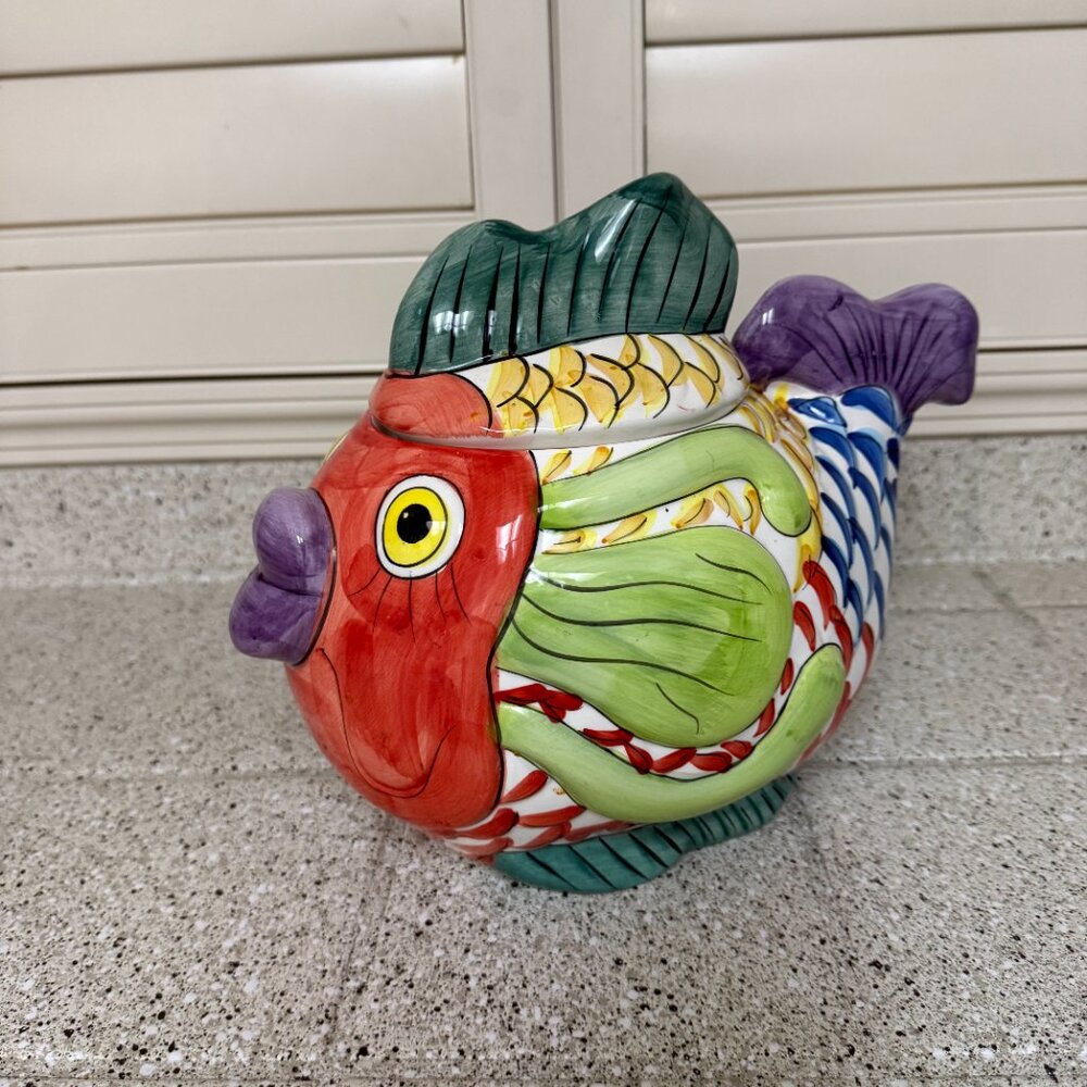 Vintage colorful koi fish ceramic cookie jar - Picture 3 of 10